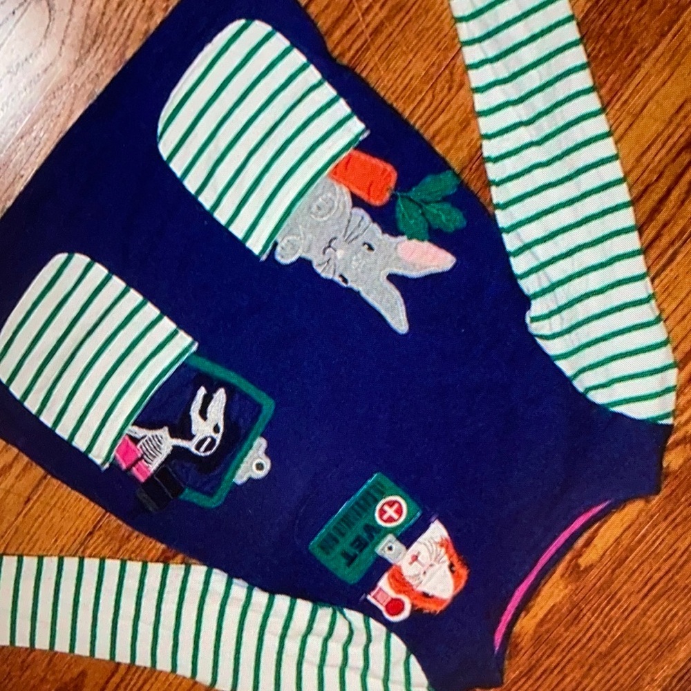 Navy base striped sleeves shirt